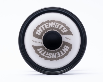 color: White/Black Ring